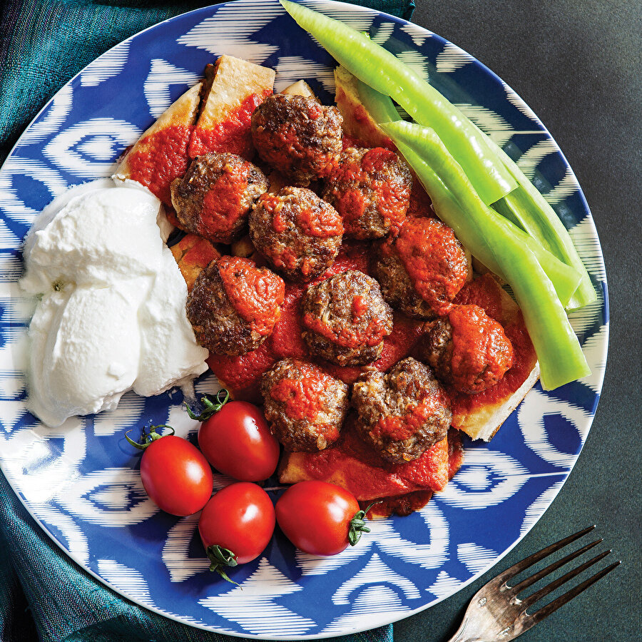 Köfteli Pide tarifi