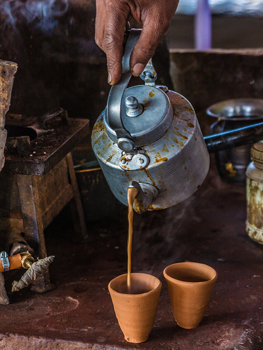 Pakistan’da çay yapma ve içme bölgeye göre değişiklik gösterir.