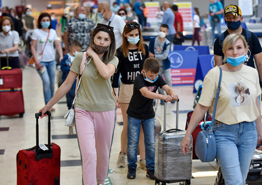 Rus turistler geliyor