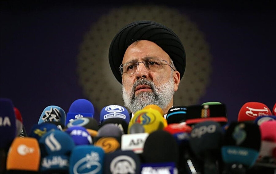 İran’ın yeni cumhurbaşkanı: Âyetullah Reîsî.