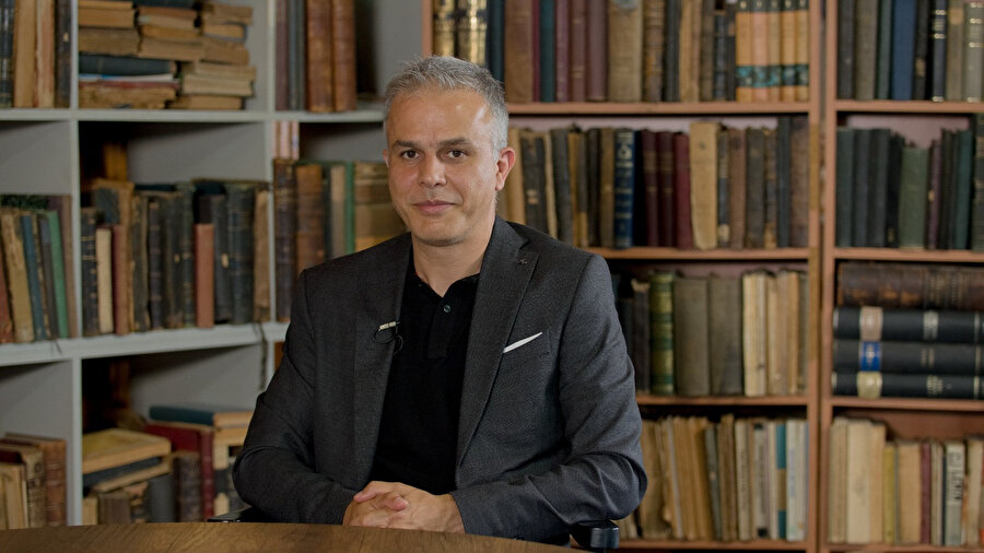 Oğuz Akkar.