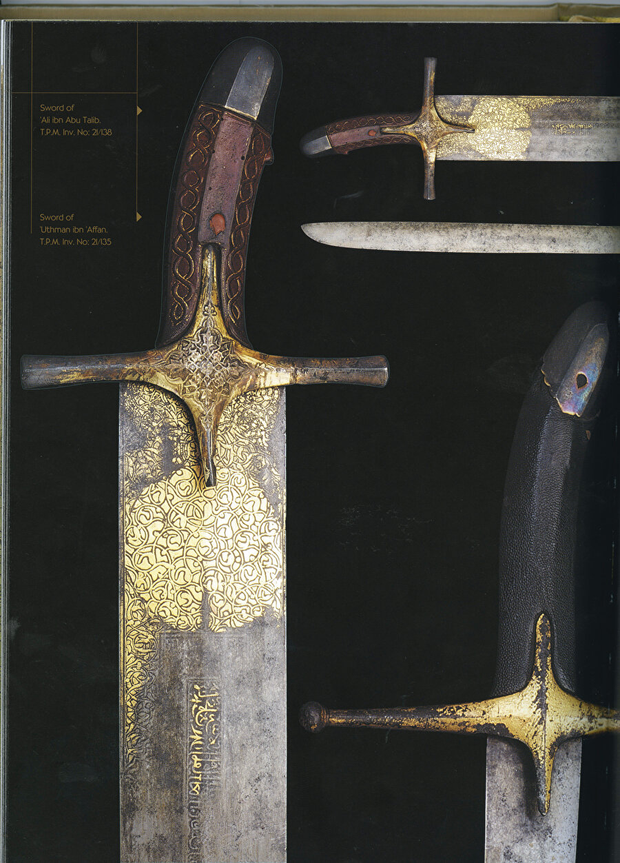 » Hz. Ali’nin kılıcı: Topkapı Sarayı Kutsal Emanetler bölümünde muhafaza edilen ve üzerinde “Ne Ali gibi genç bir adam, ne de Zülfikâr gibi bir kılıç vardır” yazan kılıç 112 cm. uzunluğunda ve 1.618 gr. ağırlığındadır. 