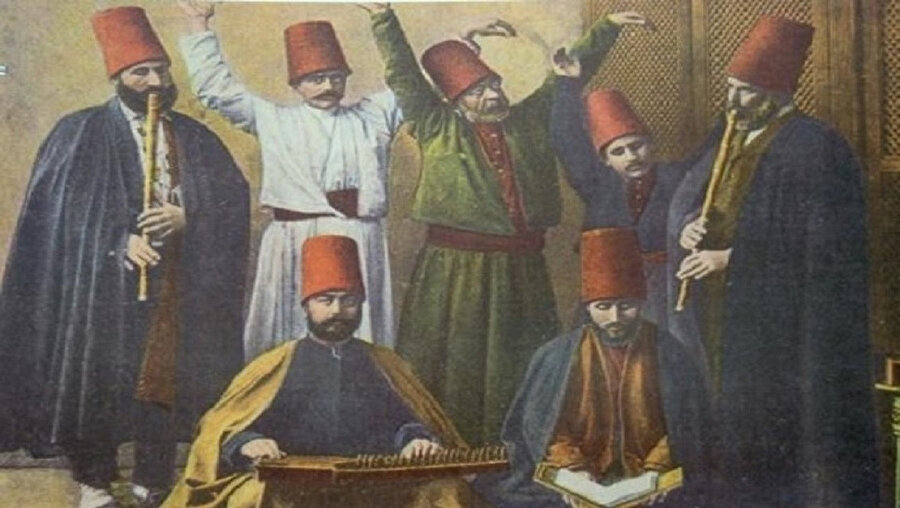 İslam coğrafyasında mûsikî, pek çok medeniyete ait mûsikînin harmanlanması ile yeni bir hüviyete girmiş köklü bir yapıya sahiptir.