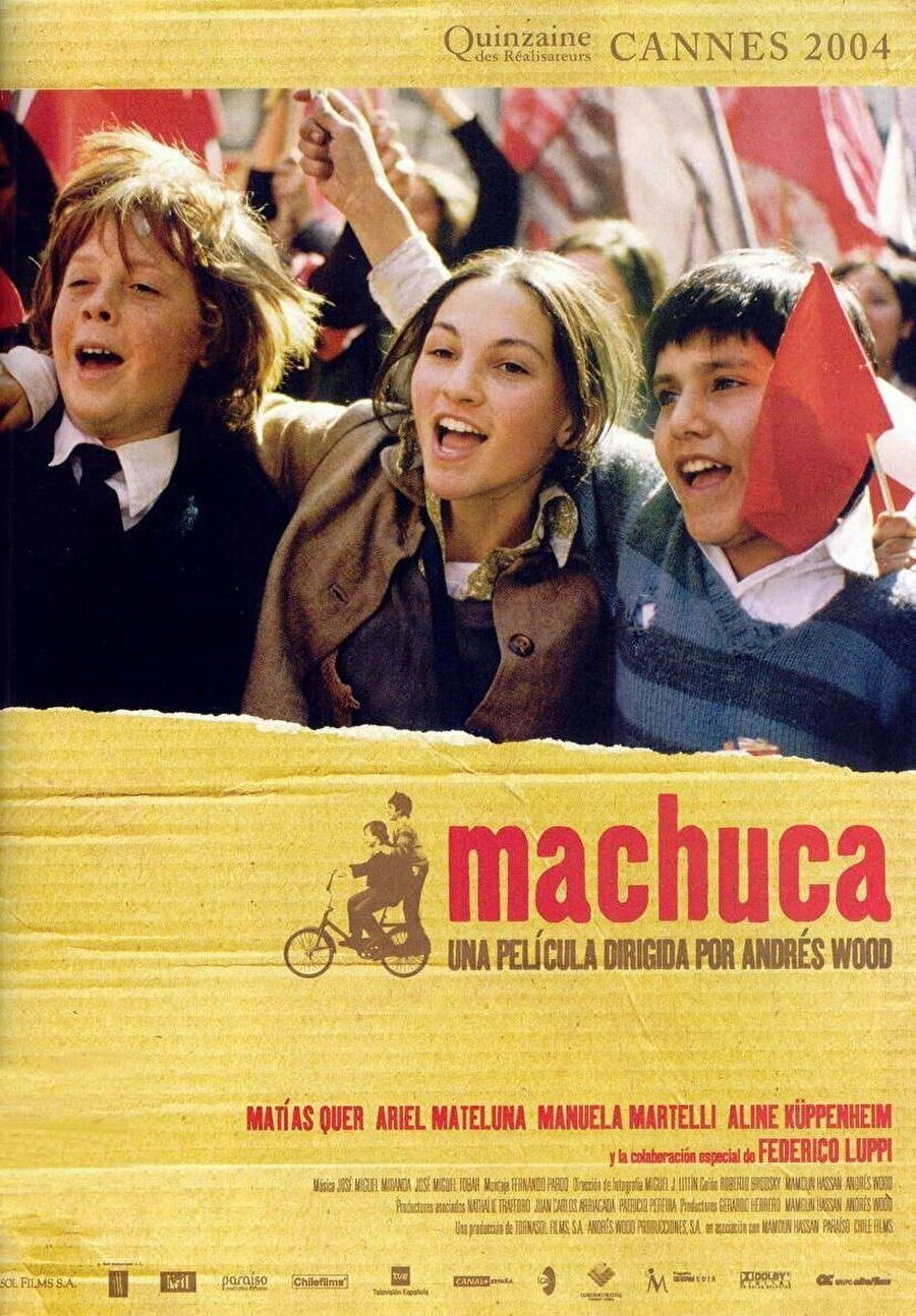 Bağdat Caddesi’nde pencerelere çıkıp alkışlayanlar ile filmdeki zengin çocuk Gonzalo’nun ailesi aynıdır. 