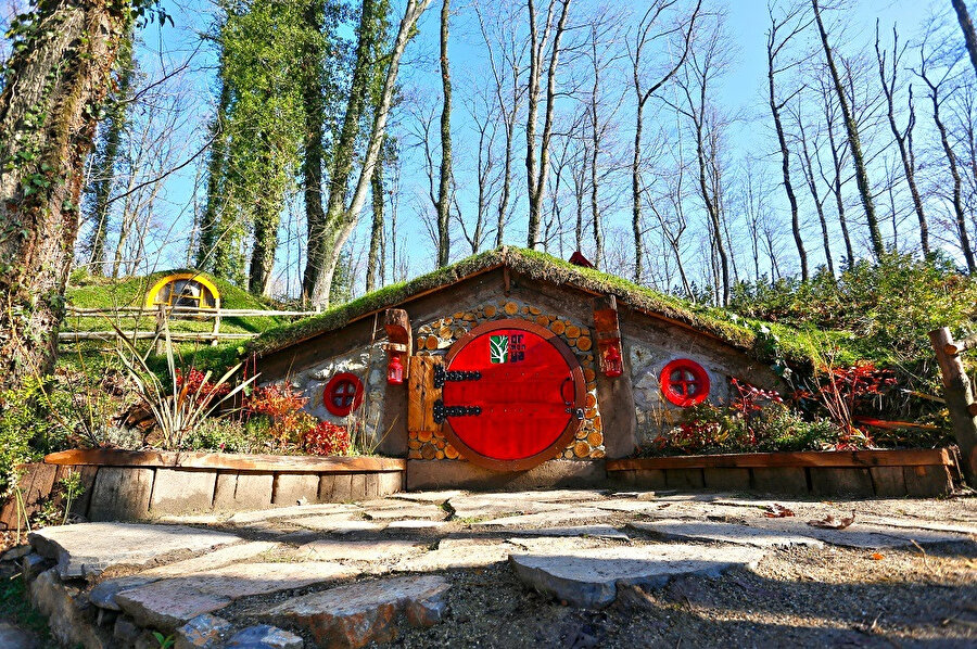 Ormanya ya da tam adıyla Ormanya doğal yaşam parkı Kocaeli'nin Kartepe ilçesinde bulunan bir doğal yaşam parkıdır.