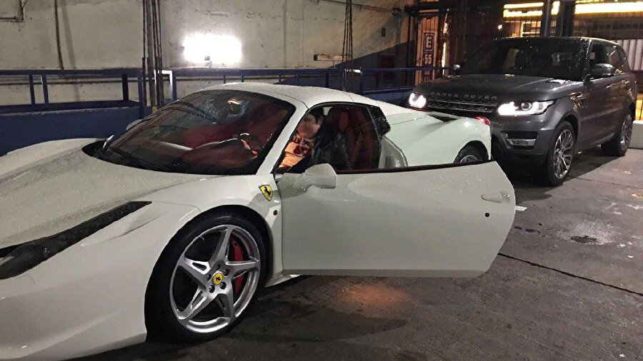 Mehmet Aydın'ın Ferrari marka lüks aracı