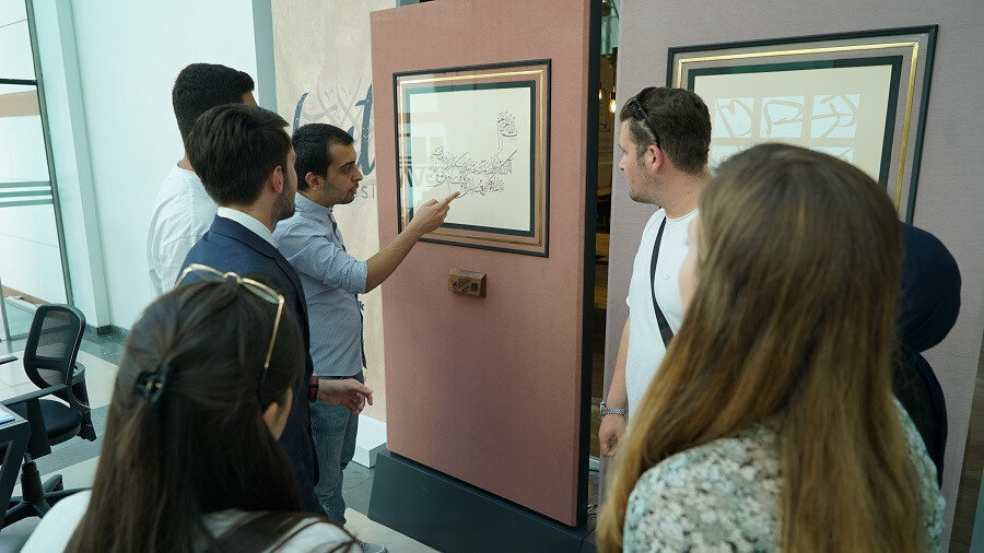 Türkiye’nin 81 ilinden mülakatlarda başarılı olan 50 öğrenci TÜGVA Genel Merkez binasında buluştu