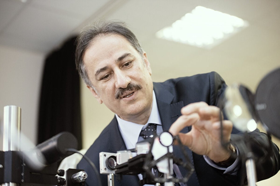 Prof. Dr. Mehmet Naci İnci-Arşiv