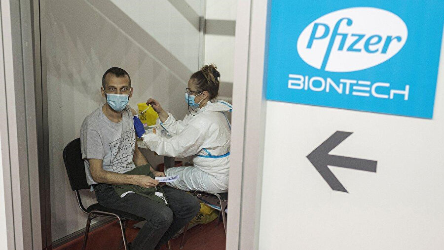 Pfizer-BioNTech koronavirüs aşısı- Arşiv