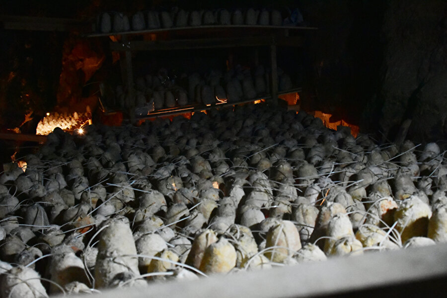 36 metre derinliğindeki mağarada bekletiliyor: Bir kilosu 150 TL