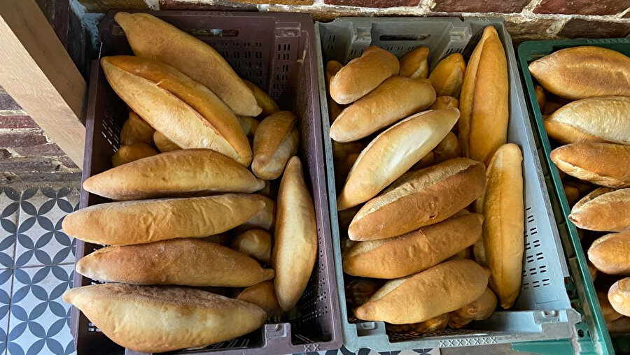 İstanbul'da 6 ilçede 'aşı olmayana fırından ekmek satmama' kararı