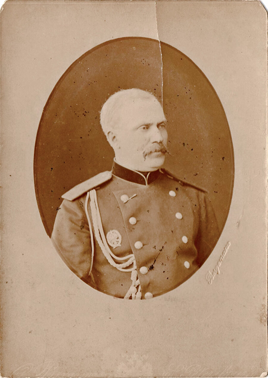» Harikalar yaratan general: 1877-78 Osmanlı-Rus Savaşı’nda lojistik komutanı olarak hizmet veren Annenkov, Hazar kıyısındaki Kızılsu’da bir demiryolu inşası için görevlendirilmişti.