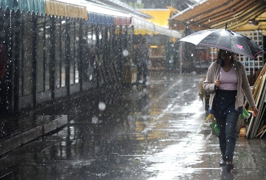 Meteoroloji sağanak yağış uyarısında bulunuyor