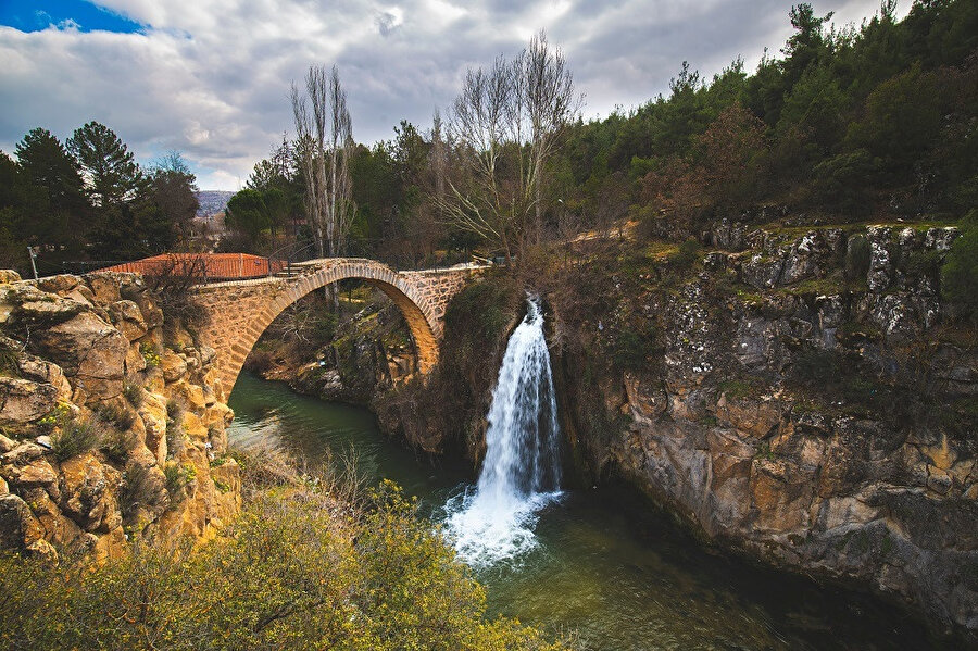 Clandras Köprüsü.
