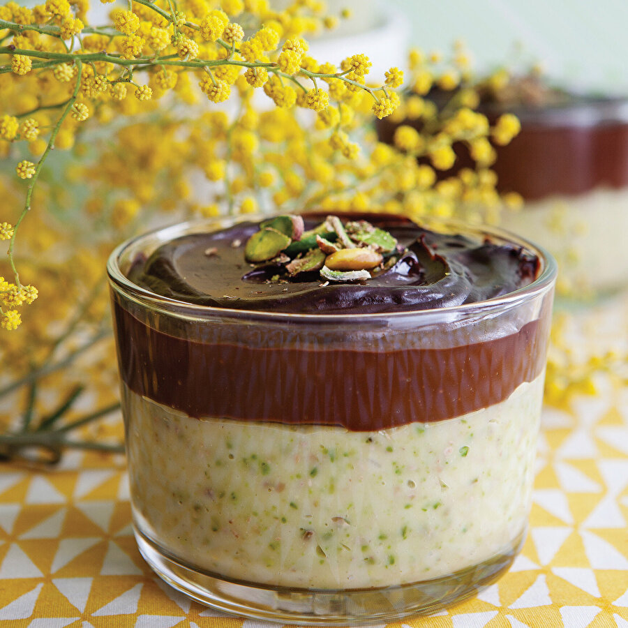 Çikolatalı Fıstıklı Puding tarifi