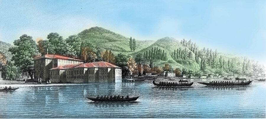 » Kasrın ötesi mesirelik: Pertusier’in albümündeki Preault’un bu litografisi, Göksu Kasrı’nı en ayrıntılı biçimde gösteren çalışmadır. Bu kasrın yanındaki çayır Anadolu yakasının önemli mesire yerlerinden biridir.