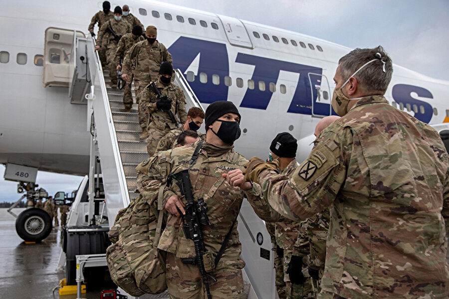 Afganistan'dan çekilen ABD birlikleri.