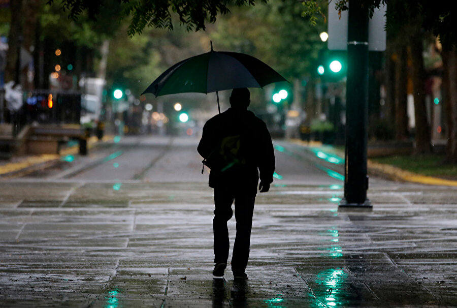 ''dördü ikiye bölersen her zaman iki etmez, kesme payı bırakmak lazım''