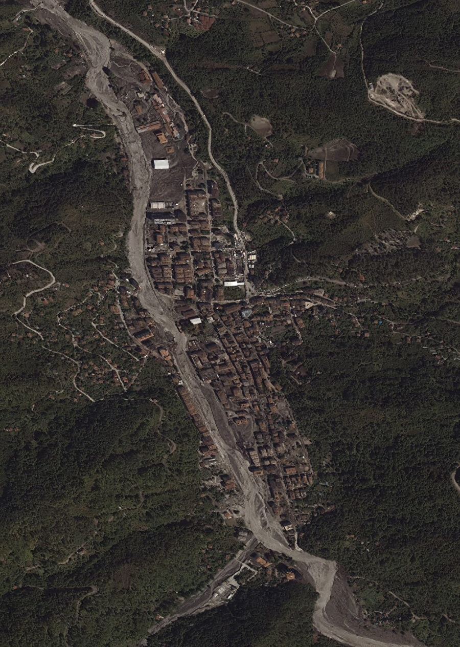 Sinop ve Kastamonu'daki sel felaketi uzaydan görüntüledi