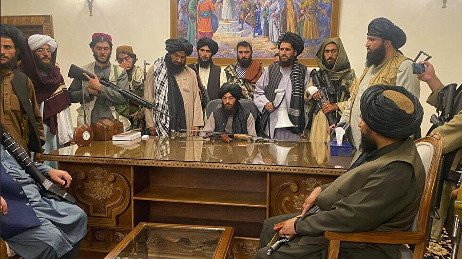 Taliban yönetimi ele geçirmişti