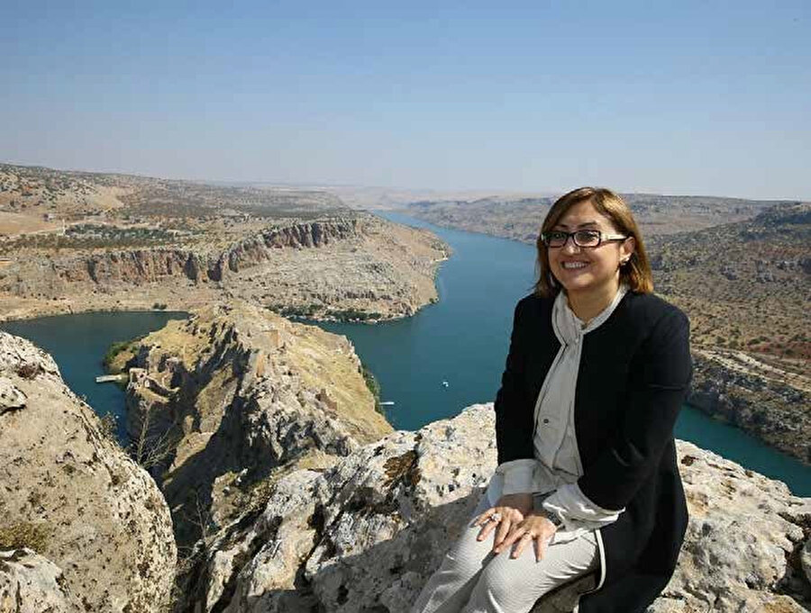 Rumkale Gaziantep'in Nizip ilçesi sınırları Kamışlı köyü içinde bulunan ve günümüzde Nizip-Birecik Barajı gölünün oluşmasıyla doğmuş bir yarımadada yer alan tarihi kale. 