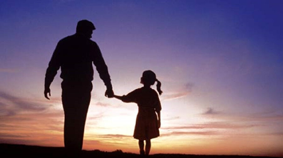 Sevginin de aşırısı iyi değil canım. Bir dengesi olması lazım her şeyin.