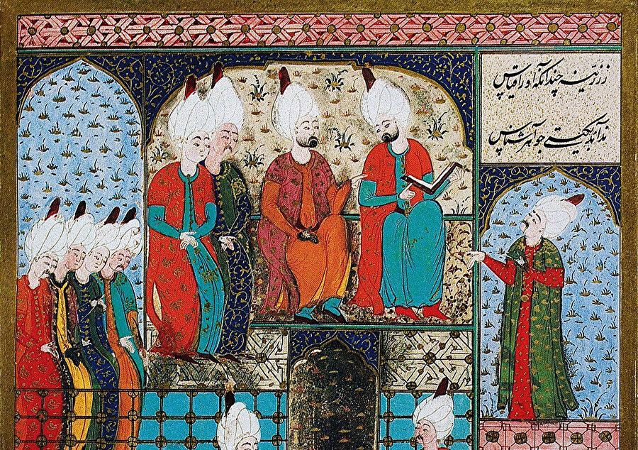 Dünya siyasetinde büyük maharet sahibi olan İngiltere'nin Sudan Büyükelçisi, başkent Hartum'da bayram namazı kıldırmakla bir diplomatik başarı elde etmiştir. Bu, bizdeki monşer tipi diplomatlara ders verir mahiyettedir. Fakat monşerler ne yazık ki namaz kıldırmayı maharet değil yobazlık, irtica veya Cumhuriyet’in laiklik ilkesine ters düşen davranış sayarak gerçeklerden uzak yaşamaktadırlar.