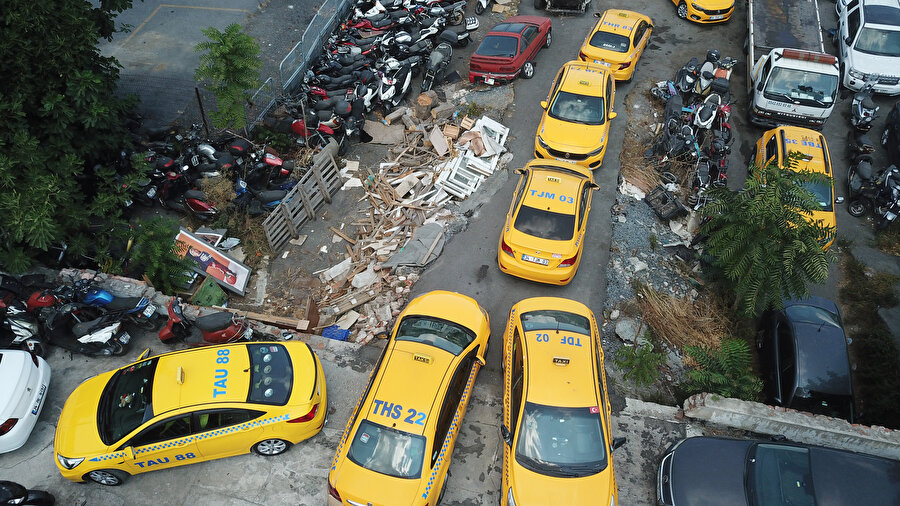 Şikayetler artınca yediemin otoparkları taksilerle doldu