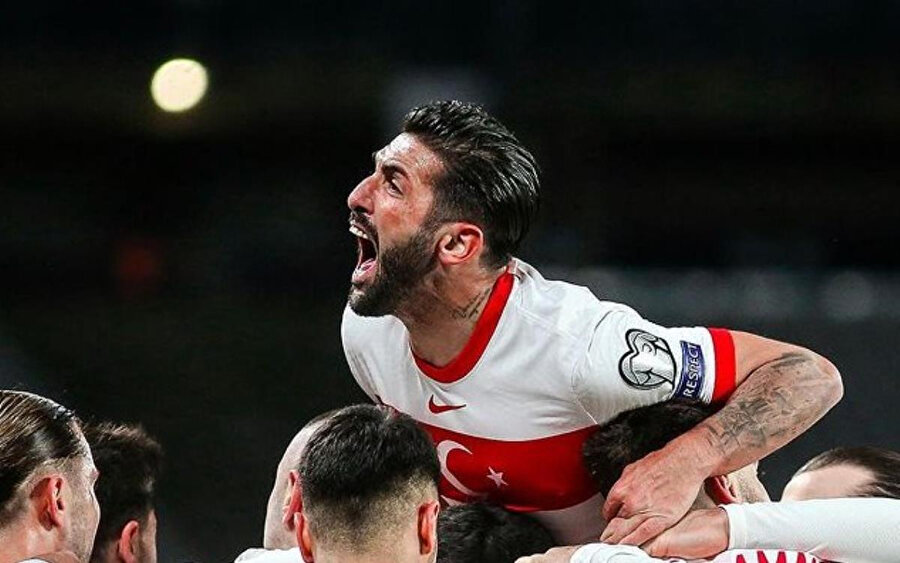Umut Meraş, milli takımda da forma giyiyor.