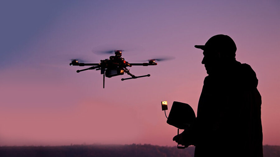 Drone pilotluğu-Arşiv