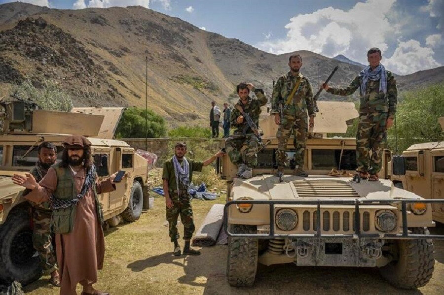 Taliban askerleri Pencşir'i kuşatmıştı
