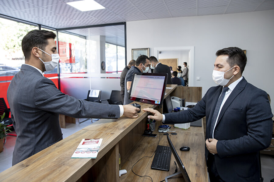 Noterliklerde parmak iziyle kimlik doğrulama sisteminin pilot uygulaması başladı