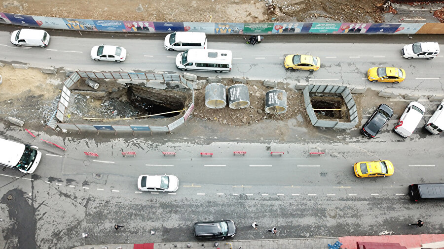İstanbul'un göbeğinde İSKİ kazısında tarihi keşif