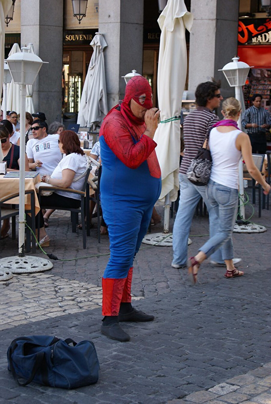 ​Ağkur emeklisi bir örümcek