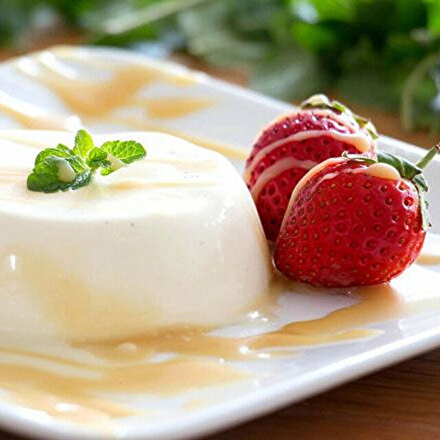 Sade Panna Cotta tarifi