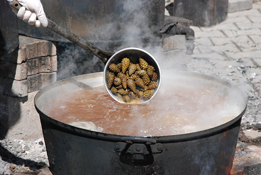 Televizyonda görüp hasta eşi için yaptı: Şimdi siparişlere yetişemiyor