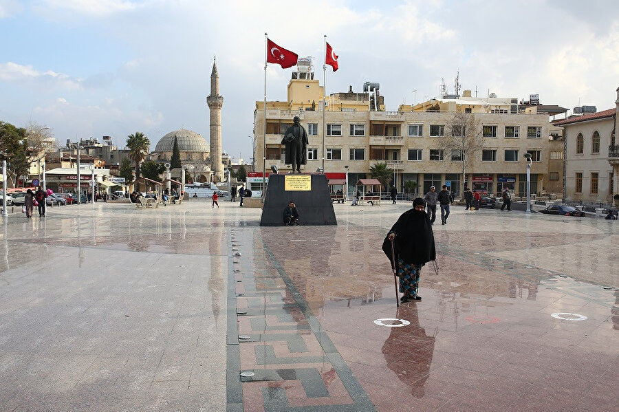 Kilis, Türkiye'nin Güneydoğu Anadolu Bölgesi'nde ve Türkiye - Suriye sınırında yer alan bir il.