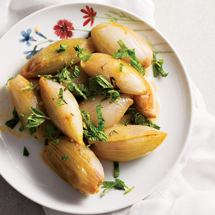 Bulgurlu Soğan Dolması tarifi