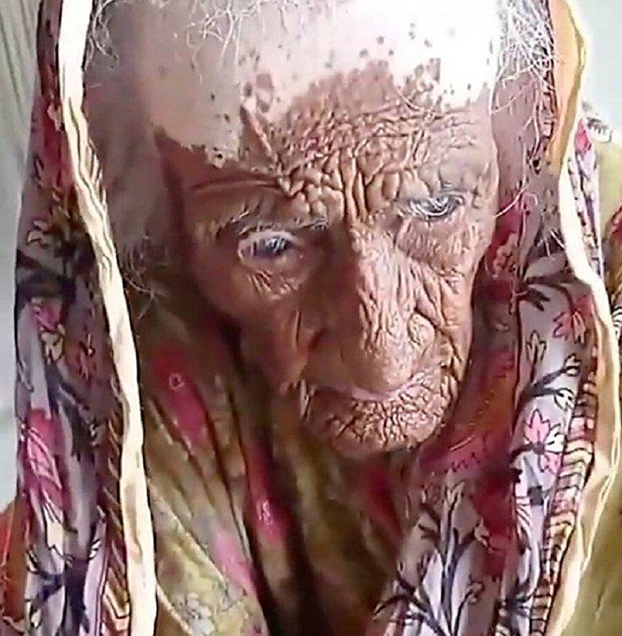 300 yaşında olduğu iddia edilen Pakistanlı kadının videosu sosyal medyayı ikiye böldü