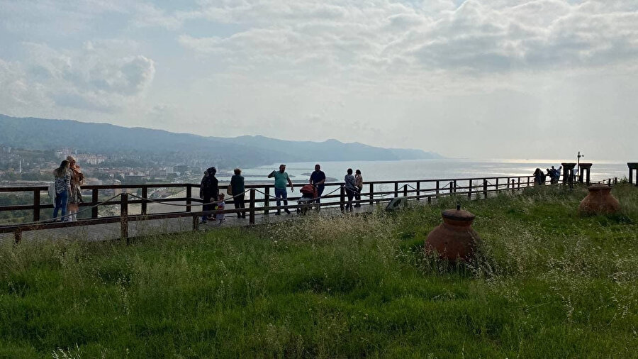 Karadeniz kıyılarında kazılan ilk ve tek antik kent olma özelliğini taşıyan 2 bin 700 yıllık Tieion Antik Kenti.