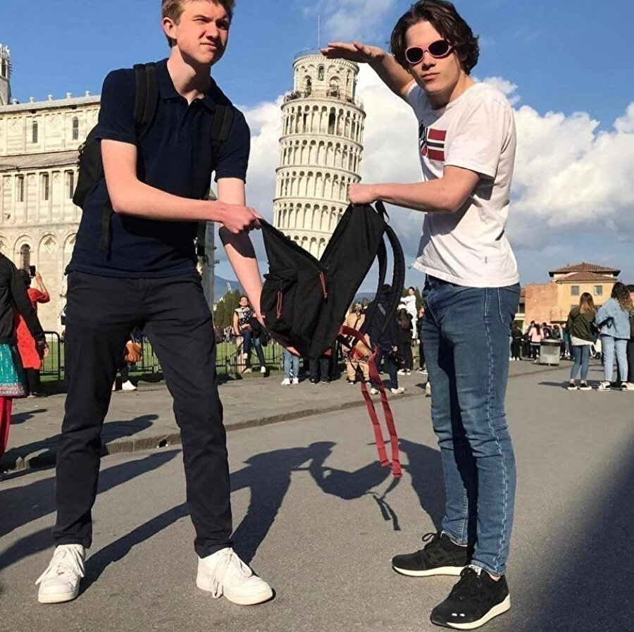 ​Ciddi ortamlarda ben