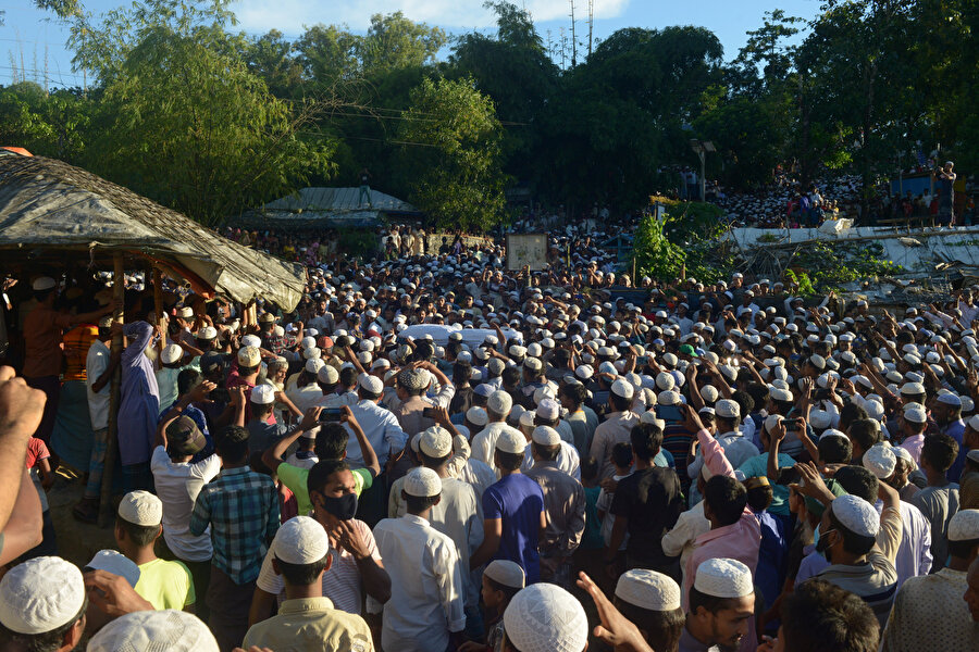Mohib Ullah'ın cenaze töreninden bir görüntü. 