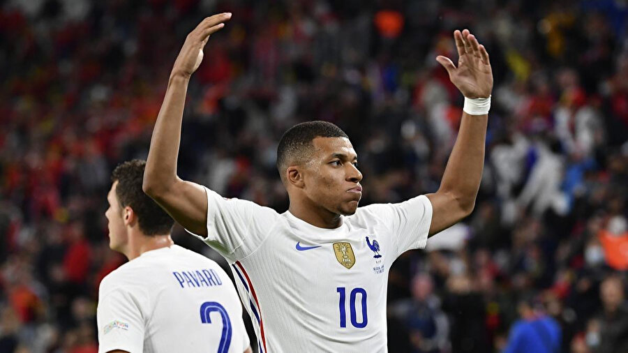Kylian Mbappe'nin İspanya'ya karşı attığı gol neden ofsayt değil?