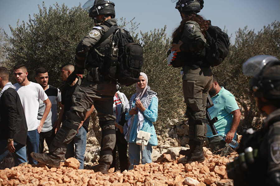 Filistinliler, İsrail askerleriyle koordinasyon kurmadan kendi topraklarına giremiyor.