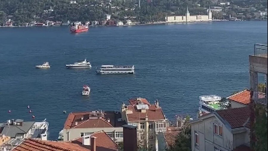 İstanbul Boğazı'nda kargo gemisi sürüklendi