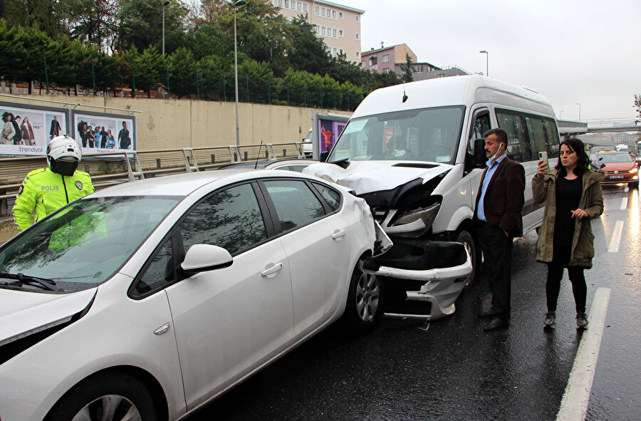 Şişli'de zincirleme trafik kazası: 7 araç birbirine girdi