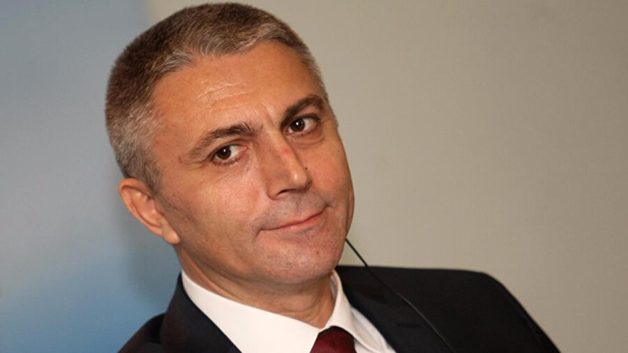 Hak ve Özgürlükler Hareketi (HÖH) partisinin cumhurbaşkanı adayı Mustafa Karadayı