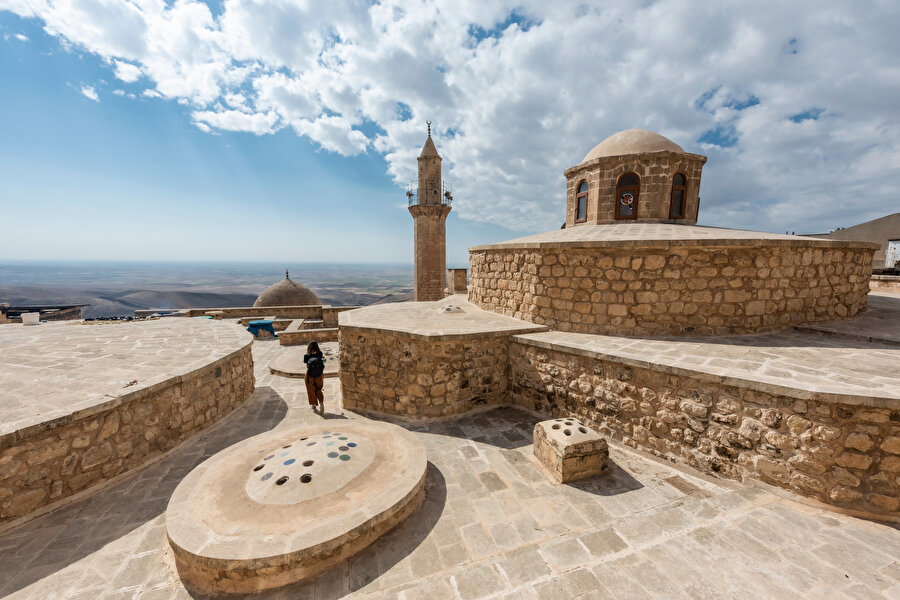 Mardin, Türkiye'nin büyükşehir statüsüne giren bir ili ve en kalabalık yirmi altıncı şehridir.