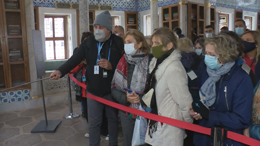 Duyan oraya koştu: Yeniden Topkapı Sarayı'nda sergilenmeye başlandı