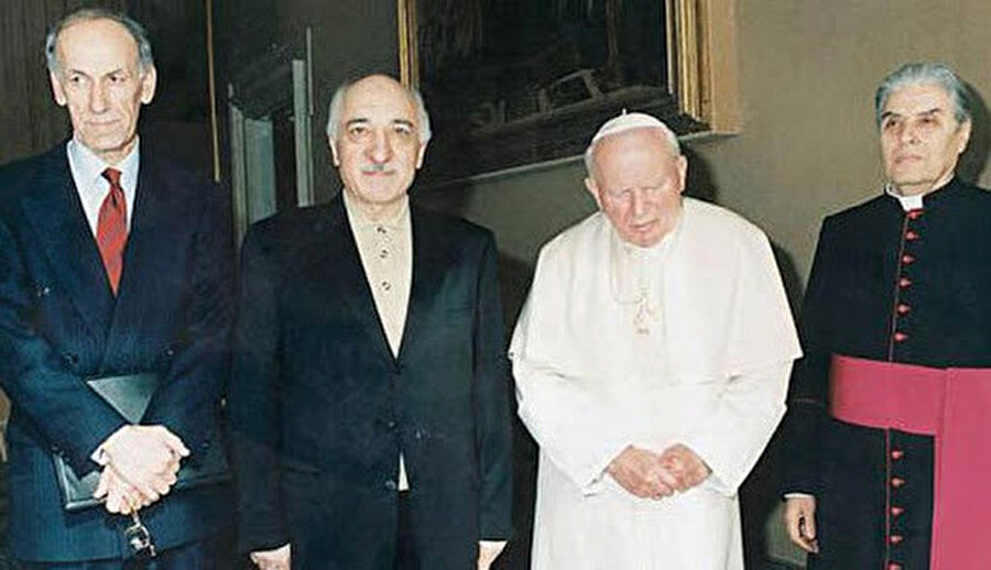 Gülen, Papa 2. Jean Paul, George Marovitch.